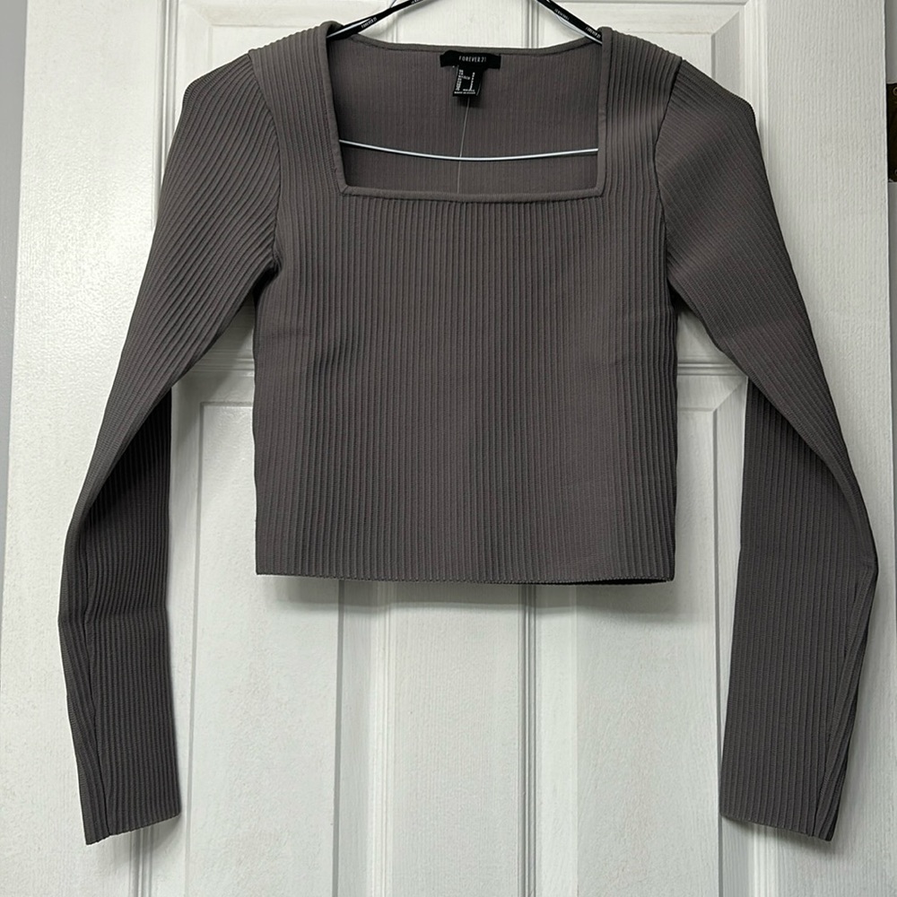 NWT Forever 21 small ribbed knit sweater